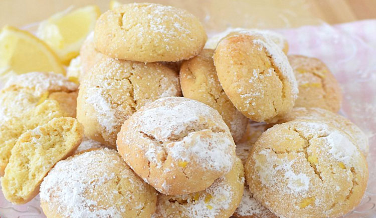 Biscuits au citron et ricotta délicieux pour Noël