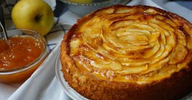 Gâteau aux pommes très facile