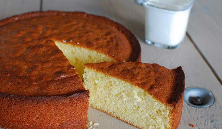 Le gâteau au yaourt à l’ancienne, sans sucre et tellement délicieux