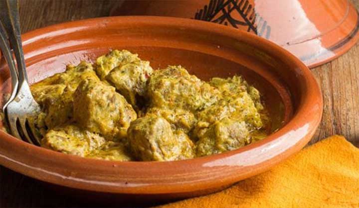 Tajine de ragoût de boeuf crémeux savoureux et hyper facile à préparer