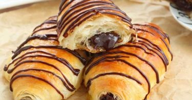 Recette Croissants au Nutella rapides et économiques