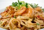 Tagliatelles aux crevettes. Une recette super simple